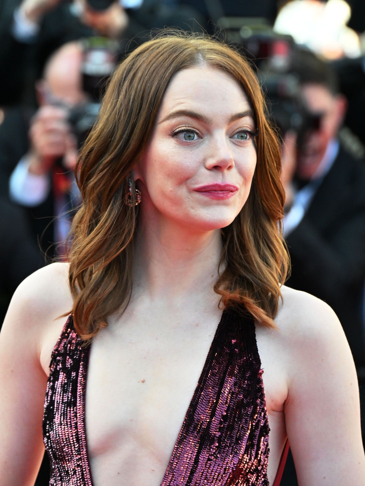 EMMA STONE AT KINDS OF KINDNESS PREMIERE 2024 CANNES FILM FESTIVAL18